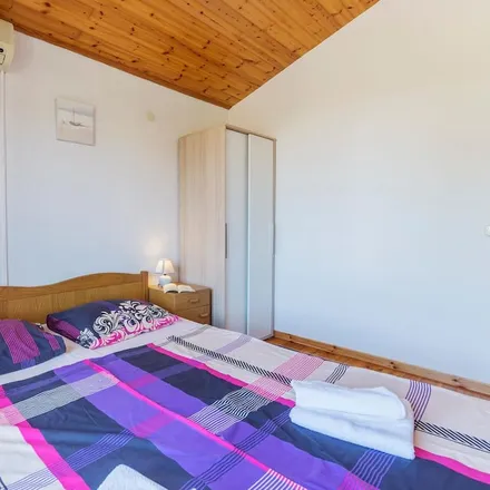 Image 5 - Kanfanar, Istria County, Croatia - Apartment for rent