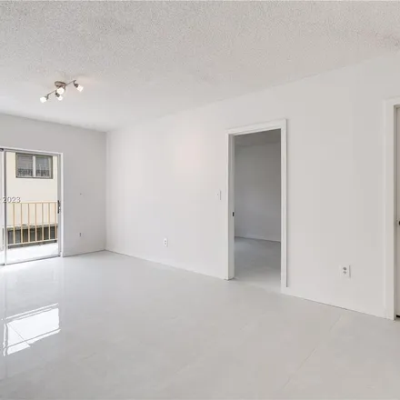 Image 7 - 1535 Meridian Avenue, Miami Beach, FL 33139, USA - Apartment for rent