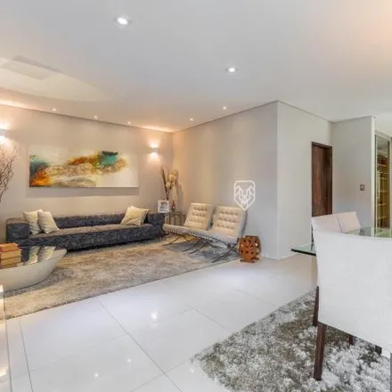 Buy this 5 bed house on Rua Coronel Amazonas Marcondes 657 in Cabral, Curitiba - PR