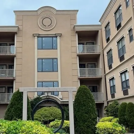 Rent this 2 bed condo on 9001 Bergenwood Avenue in Hudson Heights, North Bergen