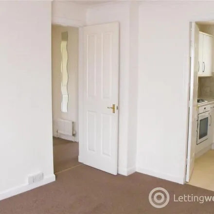 Image 2 - Covenanters Rise, Dunfermline, KY11 8SQ, United Kingdom - Apartment for rent