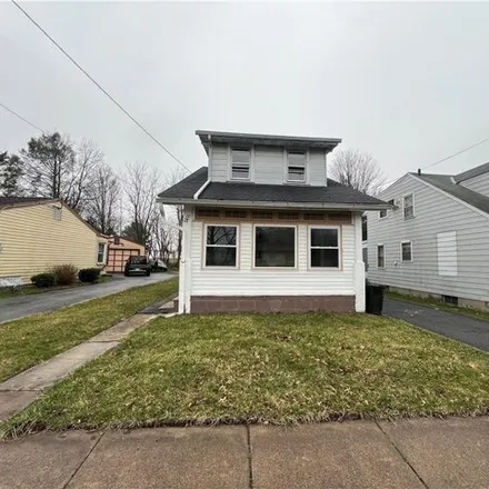 Rent this 3 bed house on 3452 Montrose Avenue in Laureldale, PA 19605