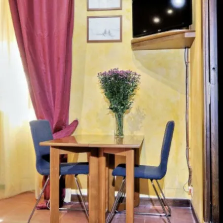 Image 7 - Ad Hoc, Via del Vantaggio, 00186 Rome RM, Italy - Apartment for rent