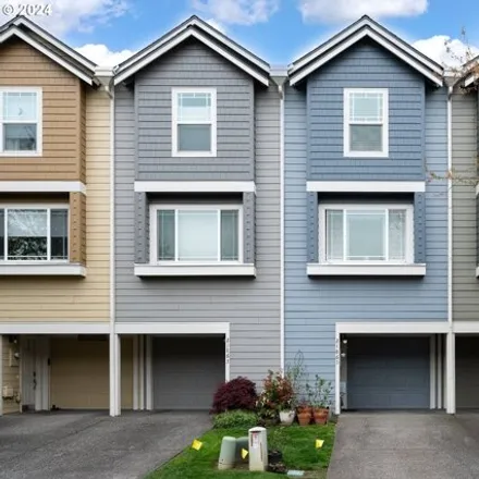 Buy this 3 bed townhouse on 21859 Northeast Heartwood Circle in Fairview, Multnomah County