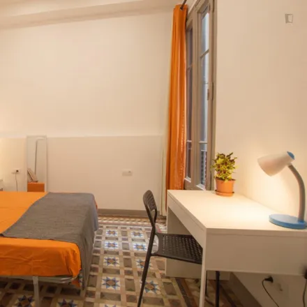 Rent this 8 bed room on Carrer de Balmes in 83, 08001 Barcelona