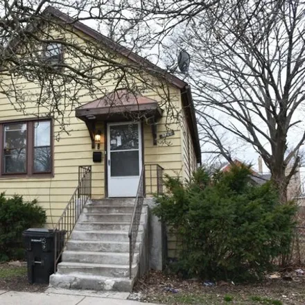 Buy this 3 bed house on 8756 South Colfax Avenue in Chicago, IL 60617