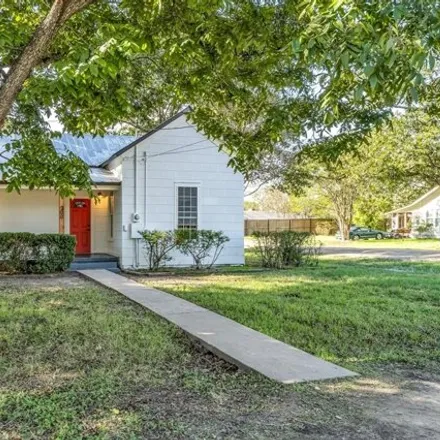 Buy this 3 bed house on 1099 West 13th Street in Caldwell, TX 77836