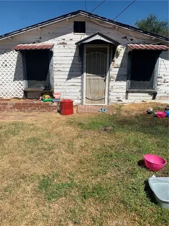 Buy this 1 bed house on 1246 East Mayberry Avenue in Hemet, CA 92543
