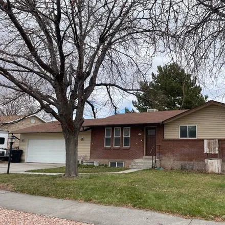 Buy this 5 bed house on 663 South 960 West in Richfield, UT 84701