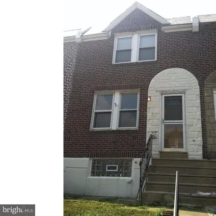 Rent this 3 bed house on 4314 Vista St in Philadelphia, Pennsylvania