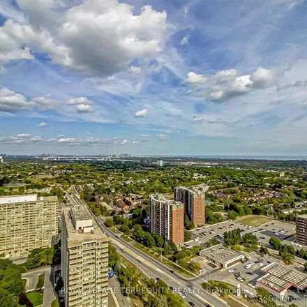 Image 7 - 3482 Hurontario Street, Mississauga, ON L5A 3W9, Canada - Apartment for rent