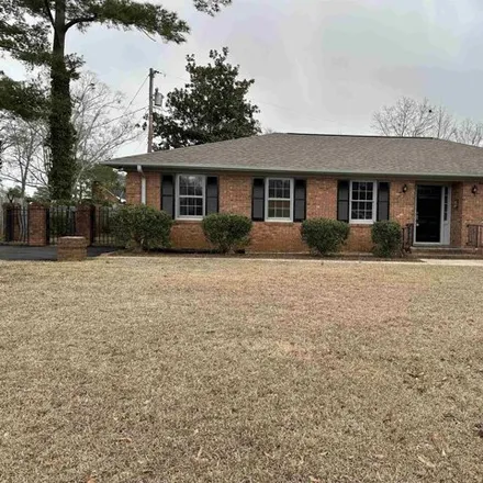 Image 1 - 305 Dupre Drive, Spartanburg, SC 29307, USA - House for sale
