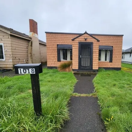 Buy this 2 bed house on 1086 West Heron Street in Aberdeen, WA 98520
