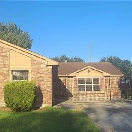 Buy this 3 bed house on 3513 Arapahoe Drive in Harvey, Jefferson Parish