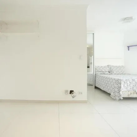 Buy this 1 bed apartment on Rua Frei Caneca 740 in Consolação, Região Geográfica Intermediária de São Paulo - SP