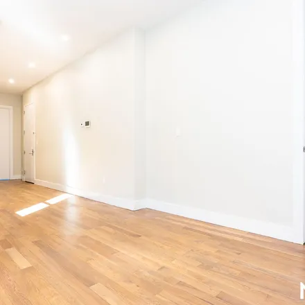 Image 9 - 170 Jefferson Street, New York, NY 11206, USA - Apartment for rent