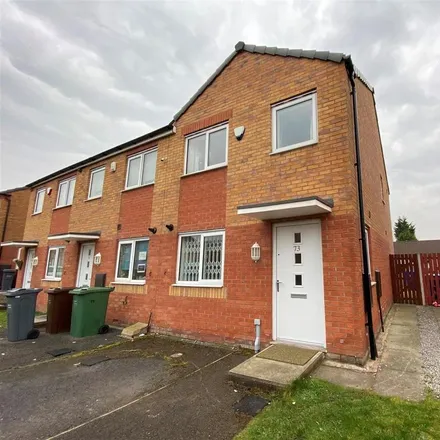 Rent this 3 bed duplex on 35 Metcombe Way in Manchester, M11 3BY