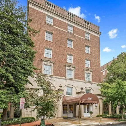 Buy this 1 bed condo on 1661 Crescent Place Northwest in Washington, DC 20009