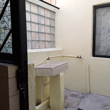 Rent this 2 bed house on Calle Real De Las Fuentes in 52945 Ciudad López Mateos, MEX