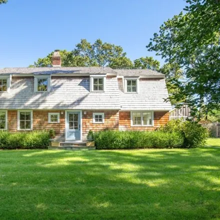 Rent this 3 bed house on 1 Squires Path in East Hampton, East Hampton North