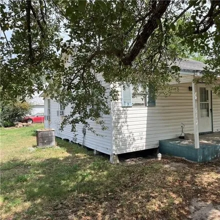 Rent this 2 bed house on 728 Mesquite Street in Refugio, TX 78377