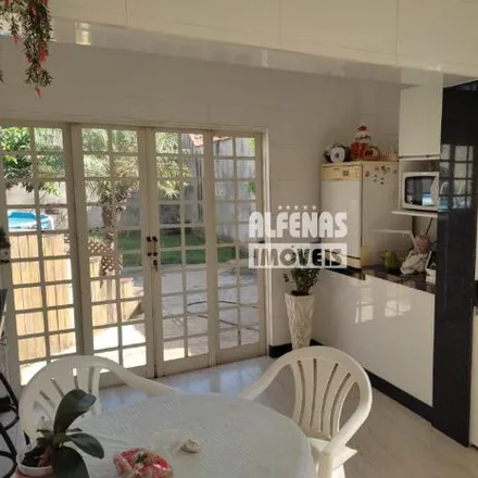 Buy this 4 bed house on Rua Eucalipto in Ressaca, Contagem - MG