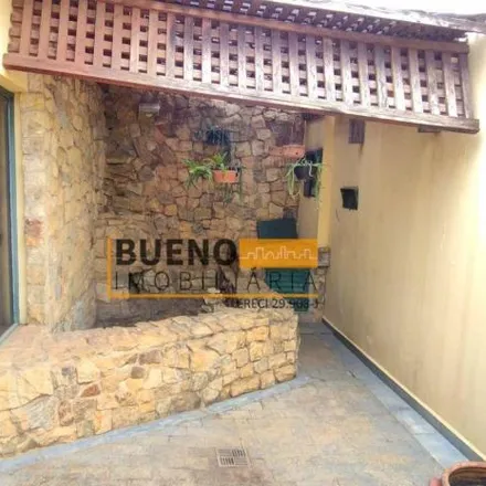 Buy this 5 bed house on Rua Santa Bárbara in Vila McKnight, Santa Bárbara d'Oeste - SP