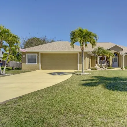 Buy this 3 bed house on 3801 Southwest Revere Court in Port Saint Lucie, FL 34953