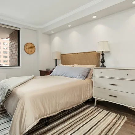 Rent this 1 bed apartment on 233 East 86th Street in New York, NY 10028
