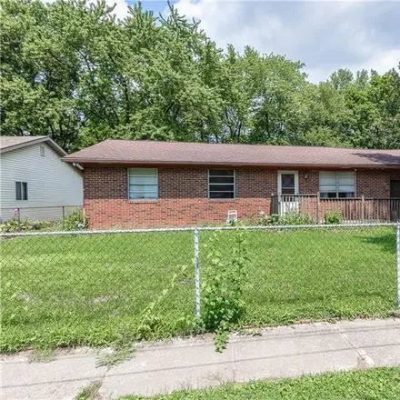 Buy this 3 bed house on 498 North Hendricks Street in Greenfield, IN 46140