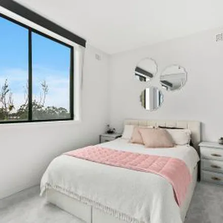 Image 8 - Woodlawn Avenue, Mangerton NSW 2500, Australia - Apartment for rent