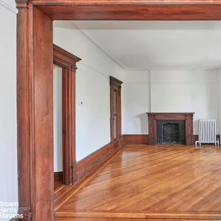 Buy this studio apartment on 23 FISKE PLACE 3 in Park Slope