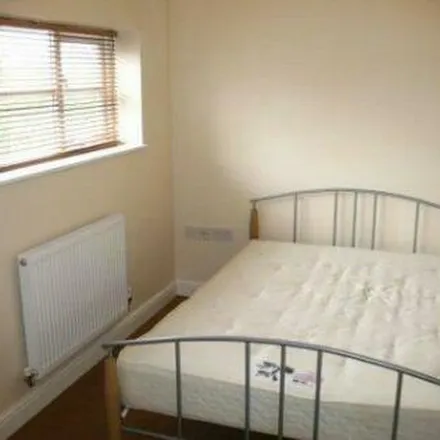 Image 7 - Wooton Court, Wolverton, MK13 0AX, United Kingdom - Apartment for rent