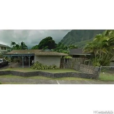 Rent this 3 bed house on Kahuhipa Street in Kaneohe, HI 96744