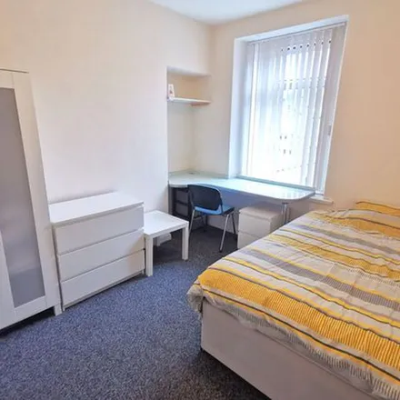 Image 7 - Henrietta Street, Swansea, SA1 4HW, United Kingdom - Apartment for rent