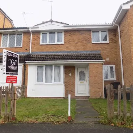 Rent this 2 bed townhouse on Dadford View in Brierley Hill, DY5 3TX