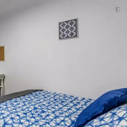 Rent this 5 bed room on Carrer de Sant Vicent de Paül in 12, 46019 Valencia