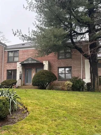 Buy this studio apartment on 29 West Mill Drive in University Gardens, North Hempstead