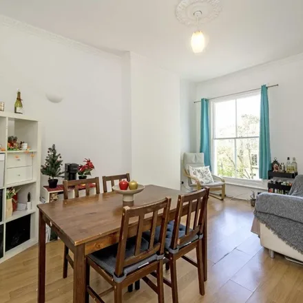 Image 3 - 6 Russell Gardens, London, W14 8GE, United Kingdom - Apartment for rent