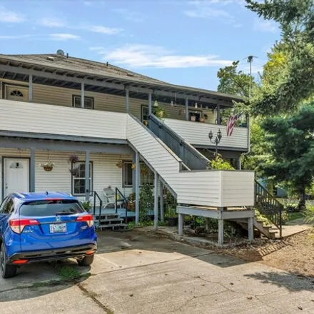 Buy this 8 bed house on 306 East Main Street in Sheridan, Yamhill County