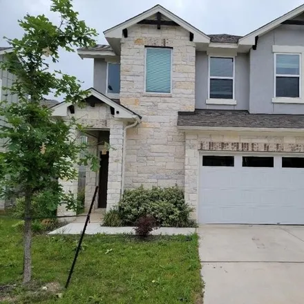 Rent this 4 bed condo on unnamed road in Round Rock, TX 78665