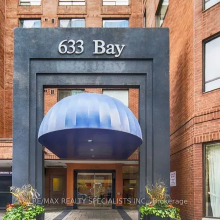 Image 1 - 655 Bay Street, Old Toronto, ON M5G 2K4, Canada - Apartment for rent