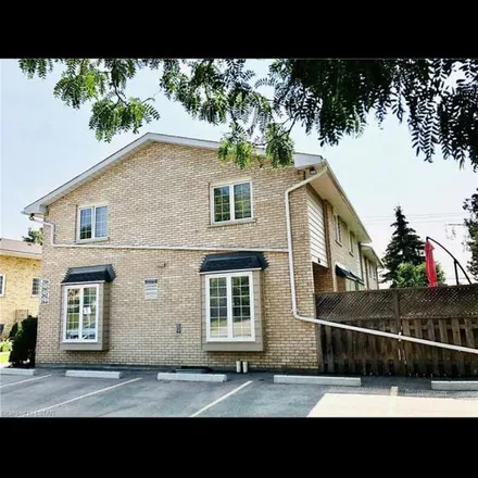 Image 6 - 233 Homestead Crescent, London, ON N6G 2C3, Canada - Apartment for rent