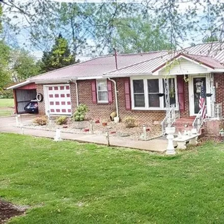 Buy this 3 bed house on 213 Elk Acre Drive in Estill Springs, Franklin County