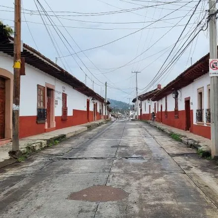 Image 1 - Calle Navarrete, 61600 Pátzcuaro, MIC, Mexico - House for sale