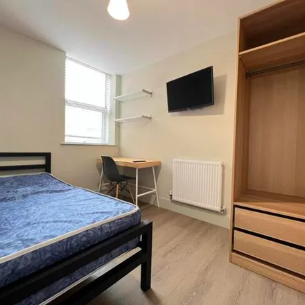 Image 3 - Melton Grove, West Bridgford, NG2 7NX, United Kingdom - Room for rent