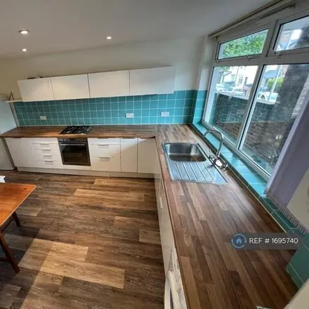 Rent this 4 bed apartment on York Road in London, KT2 6JF