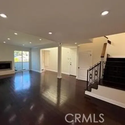 Image 4 - 4711 Colfax Avenue, Los Angeles, CA 91602, USA - House for rent