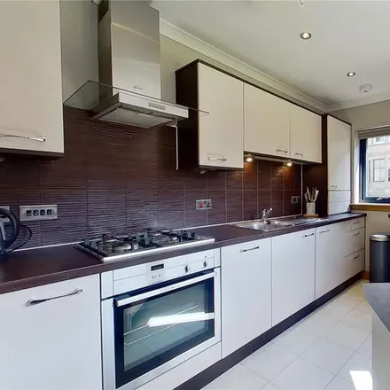 Image 4 - 40 Oban Drive, North Kelvinside, Glasgow, G20 8XU, United Kingdom - Apartment for rent
