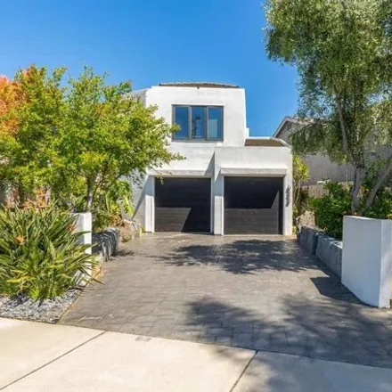 Image 1 - 633 Pomona Avenue, Coronado, CA 92118, USA - House for rent